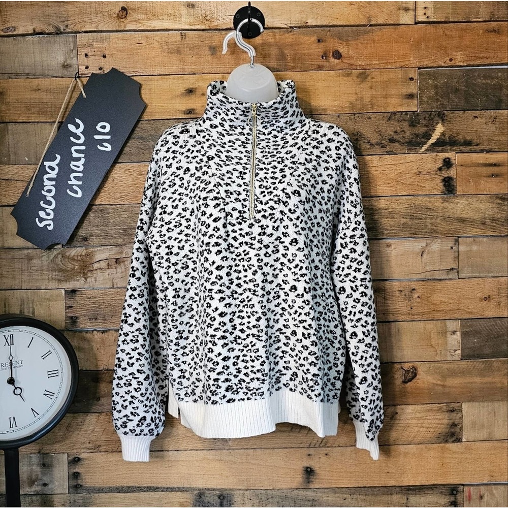 Loft women's animal print cotton pullover size medium